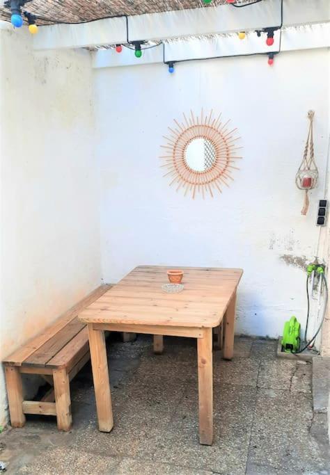 Maison De Pecheur Renovee Avec Cour Proche Du Port Ле-Сабль-д’Олон Экстерьер фото